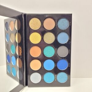 HipDot Cenote Pressed Eyeshadow Palette - Gold, Blue, and‎ Silver Shades. NEW